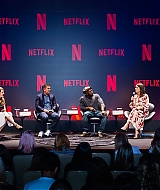 JCN-NetflixBirdBoxPressSP_001.jpg